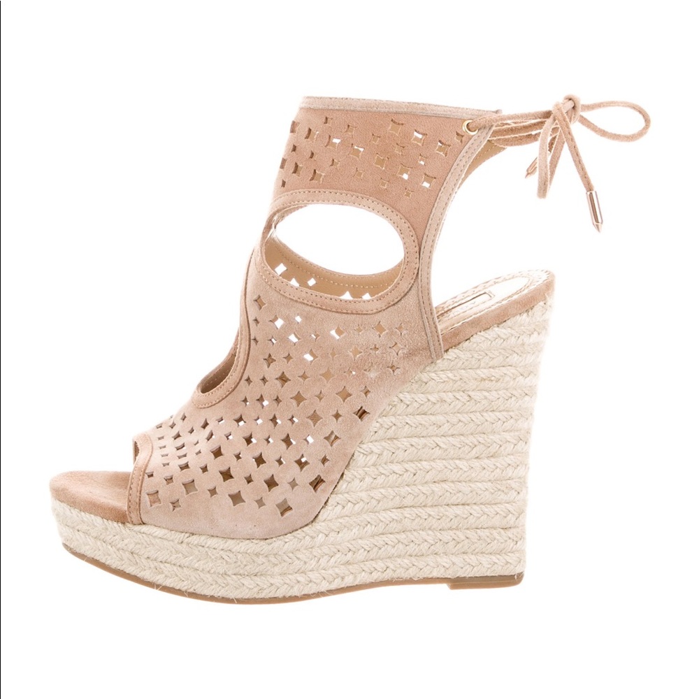 👠👠👠👠 Aquazarra Star Laser Cutout Wedge